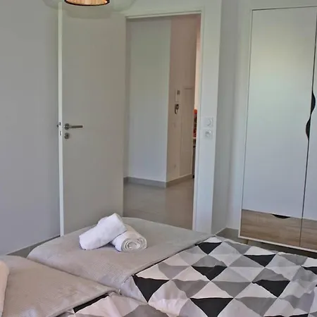 Apartment Eklore - 3P - Piscine - Terrasses - Clim - Wifi *